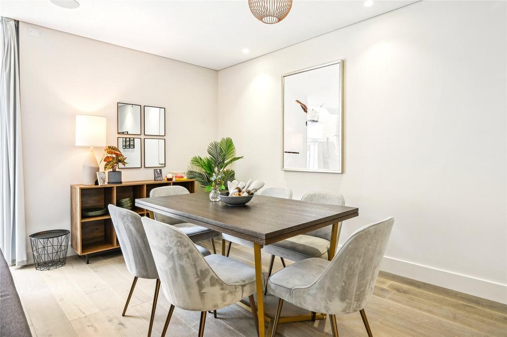 Flat Curzon Street in City of Westminster
