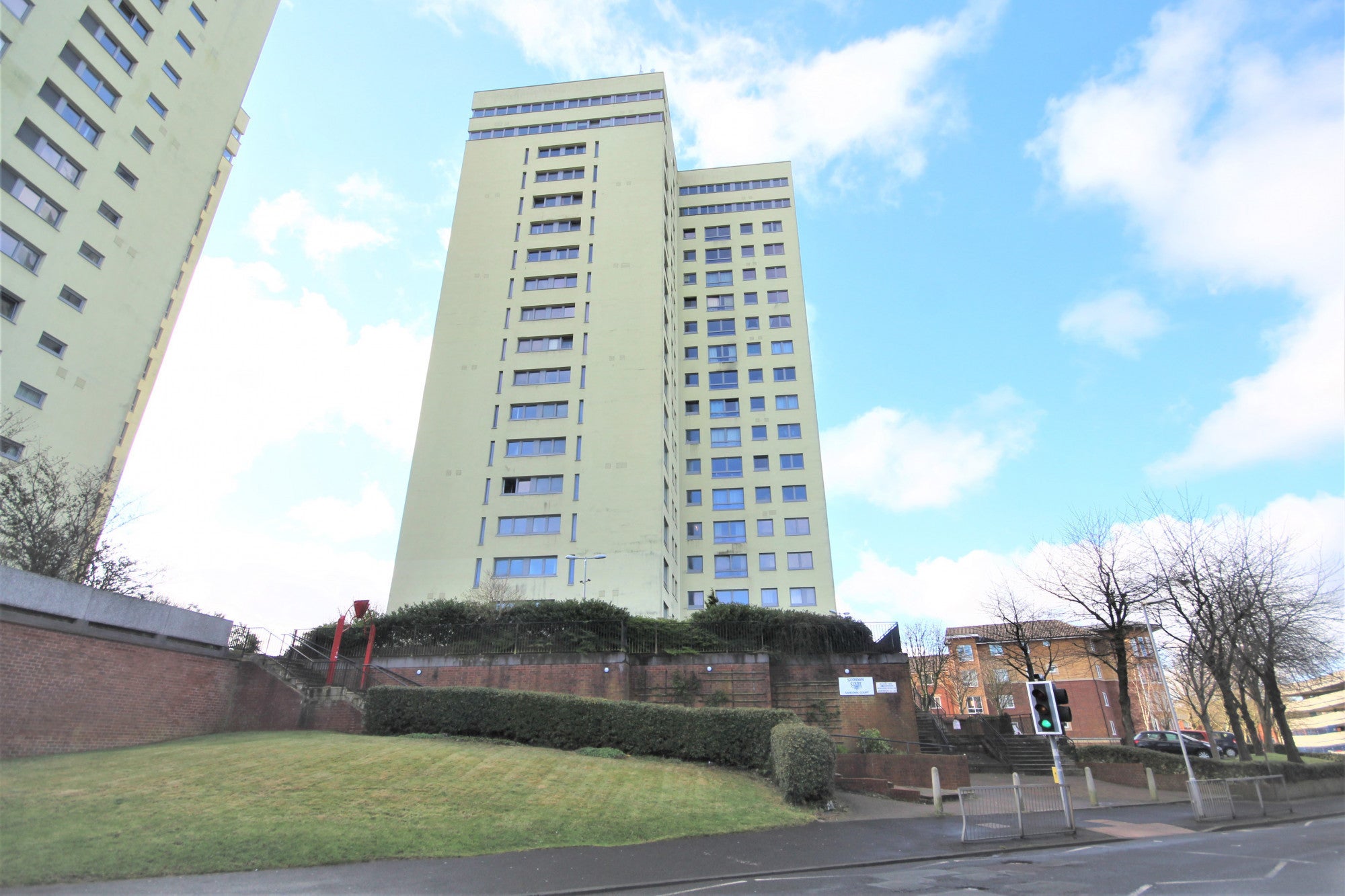 Flat Avenham Lane in Preston