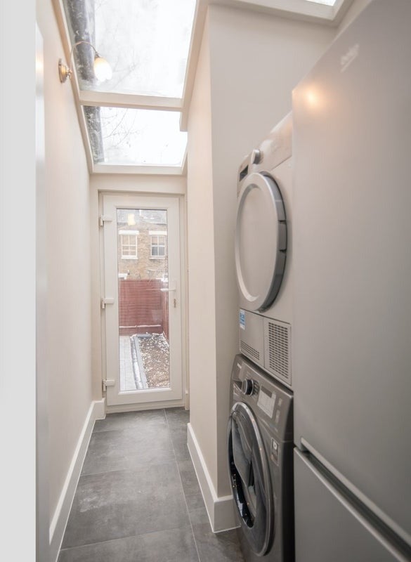 Room St Loy's Road in Greater London