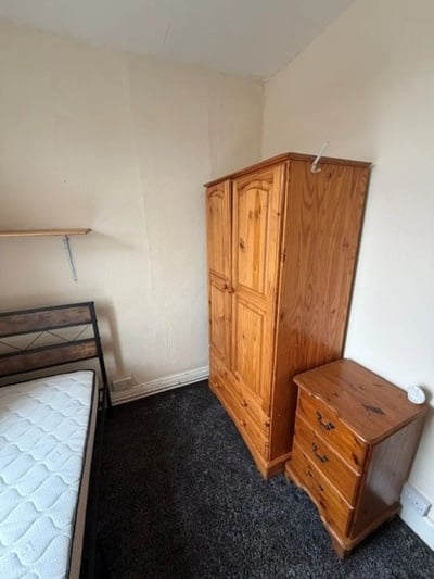Room Underwood Lane in Crewe
