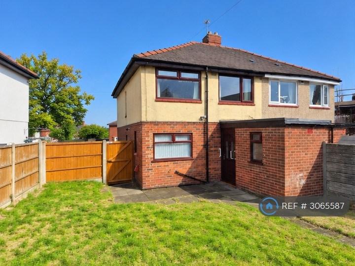 House Almond Grove in Wigan