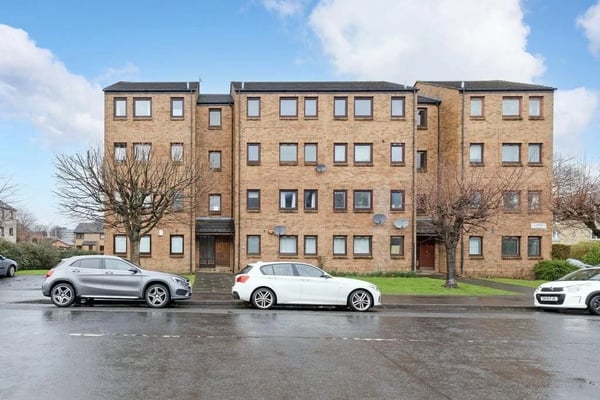 Flat Hutchison Road in City of Edinburgh