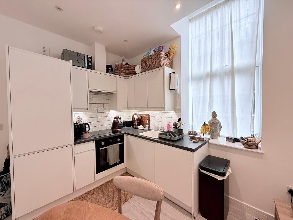 Flat Broadmayne in Basildon