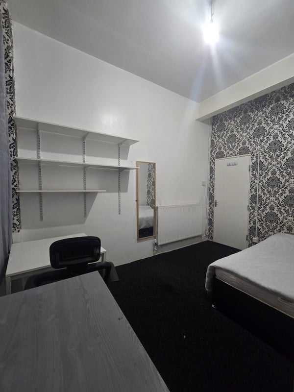 Room Harrow Street in Manchester