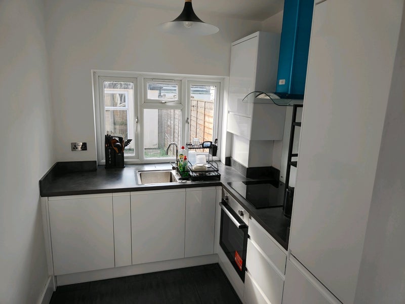 Room Sherringham Avenue in Greater London