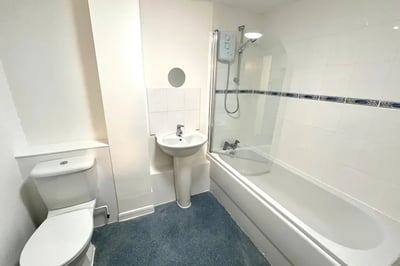 Flat Malin Hill in Nottingham