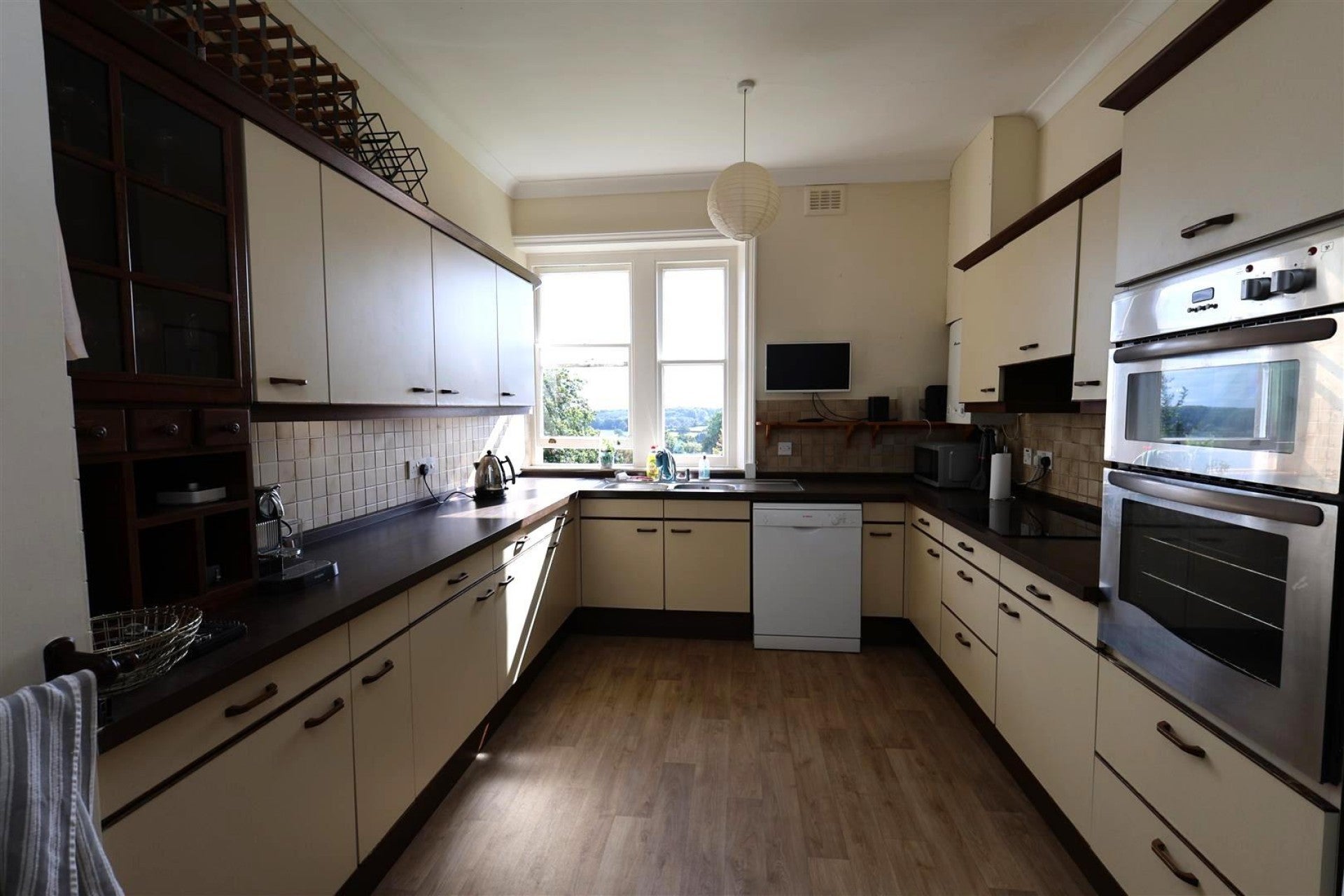Flat Emmetts Road in Sevenoaks