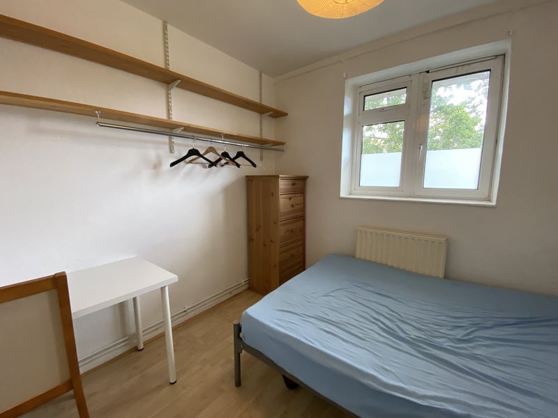Room Lancaster Street in Greater London