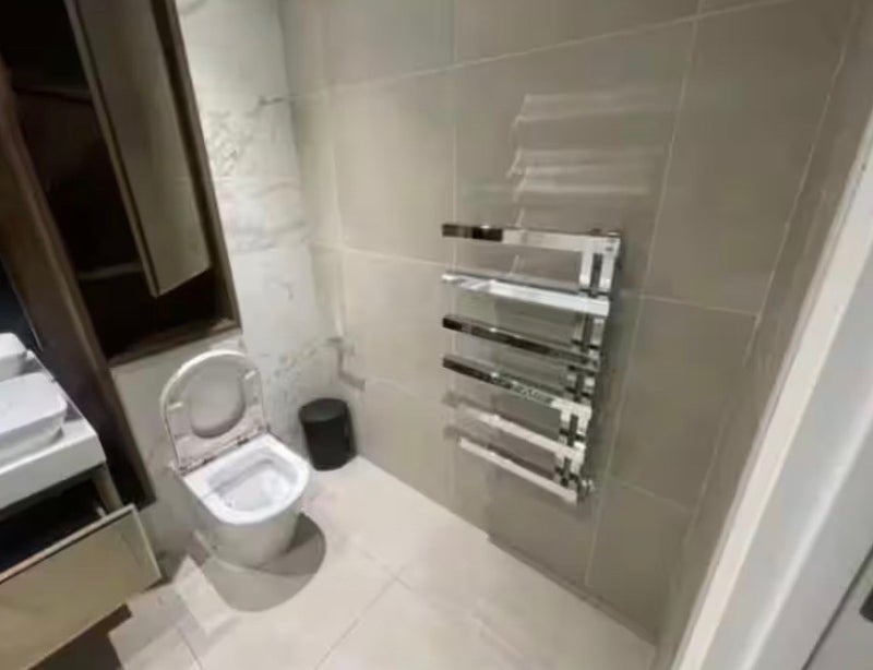 Room Piazza Walk in Greater London