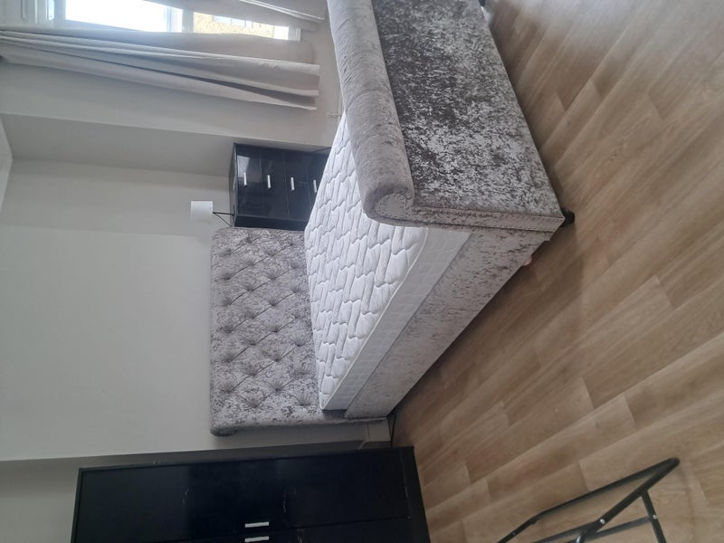 Room Chantrey Road in Greater London