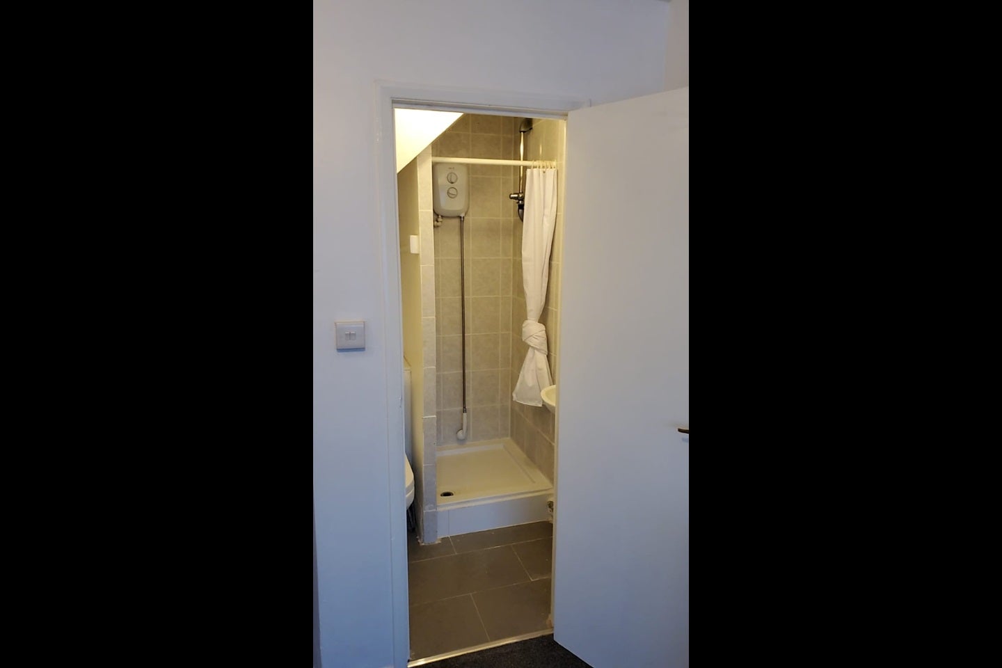 Flat College Place in Greater London
