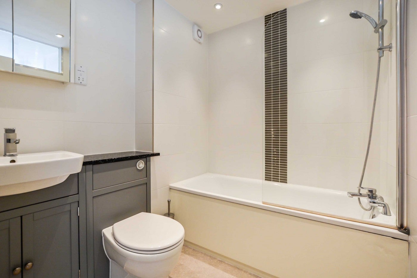 Flat Westfield Park in Greater London