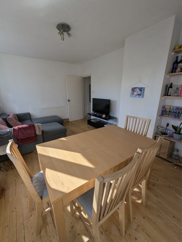 Room Emba Street in Greater London