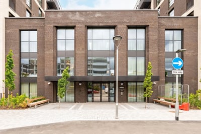 Flat Printing House Lane in Greater London