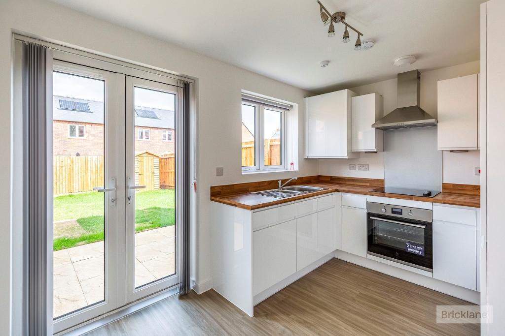 House Chestnut Drive in Desborough
