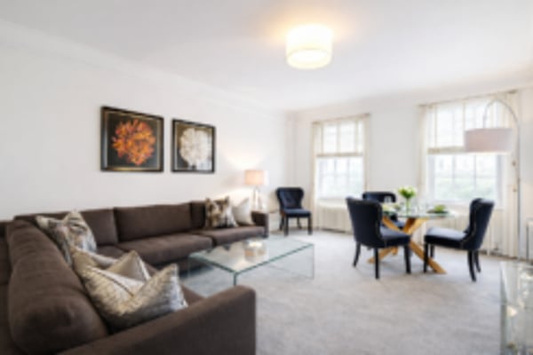 Flat Fulham Road in Greater London