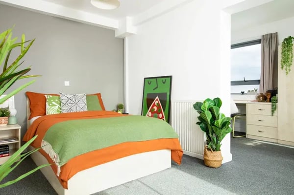 Room Witan Street in Greater London