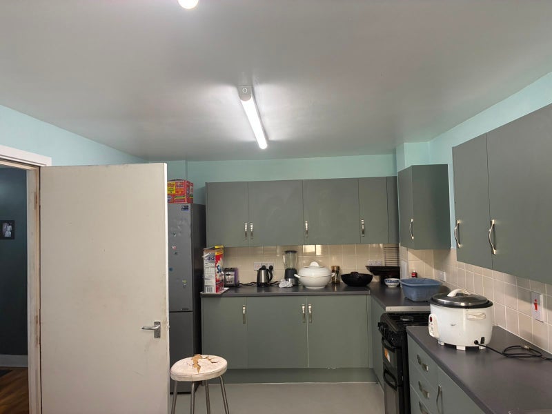 Room Morrison Road in Greater London