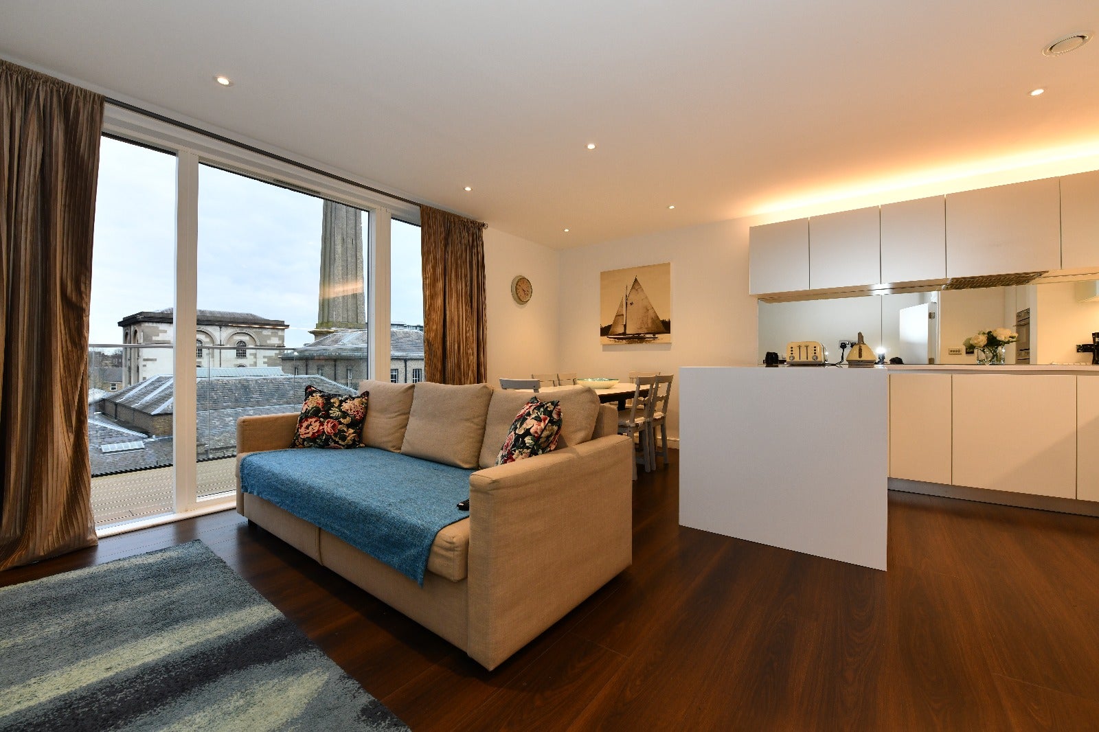 Flat Lionel Road South in Greater London