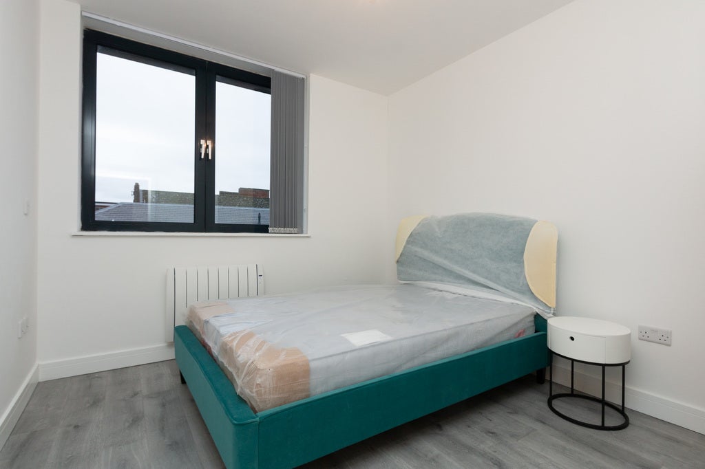 Flat New Street in Basingstoke