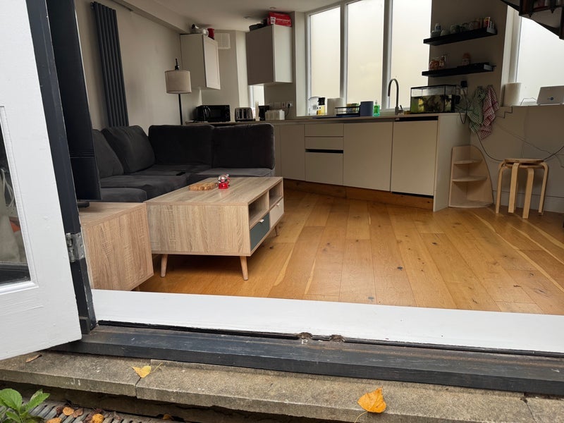 Flat Brixton Water Lane in Greater London