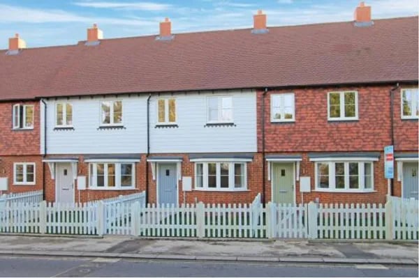 Flat High Street in Rother