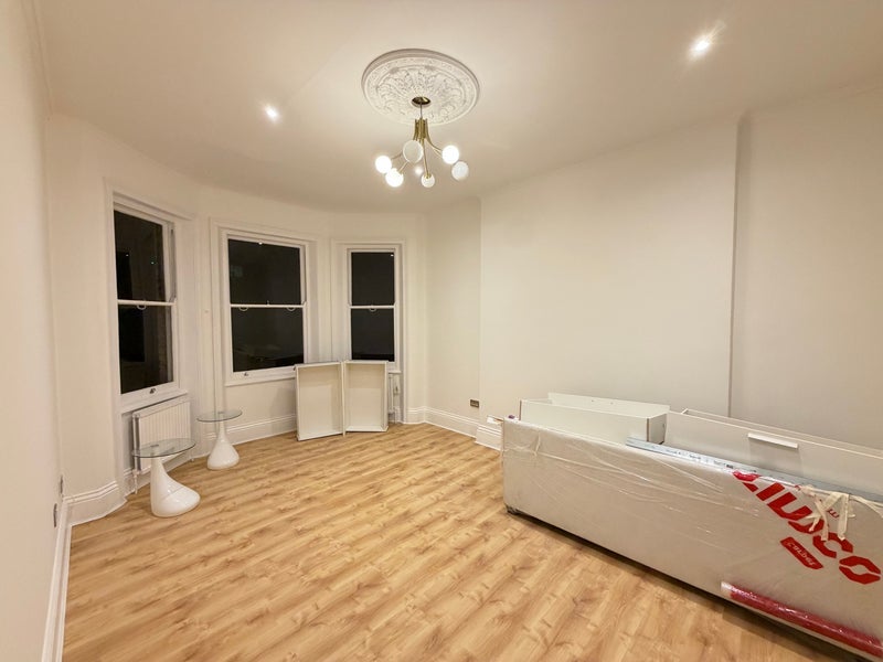 Room Nevern Square in Greater London