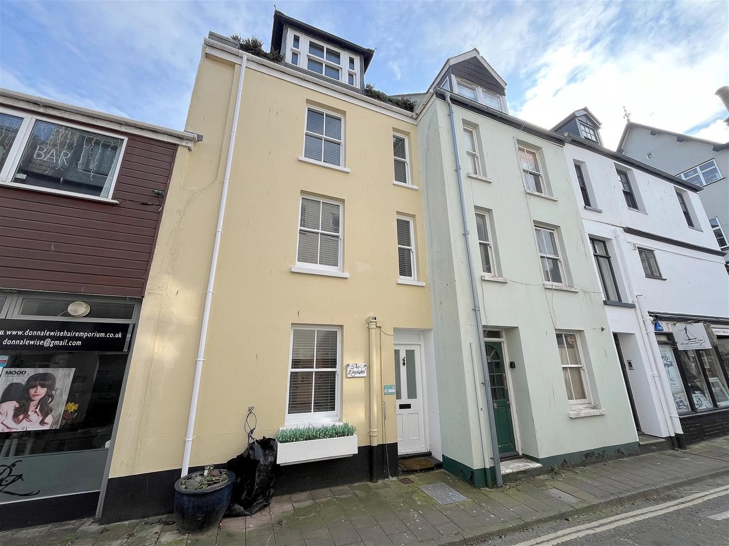 House Oxford Street in South Hams