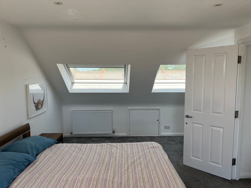 Room Wydehurst Road in Greater London