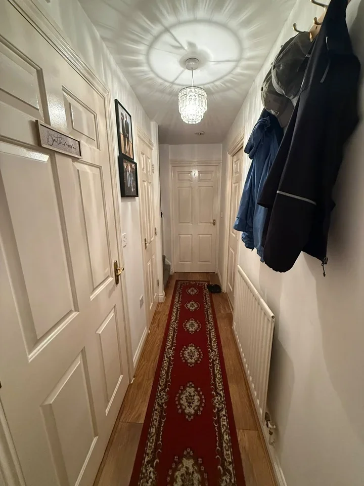 House Floathaven Close in Greater London