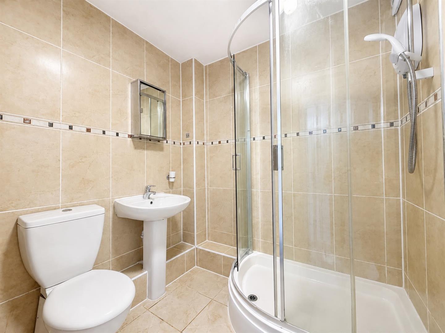 Flat Haighton Court in Preston