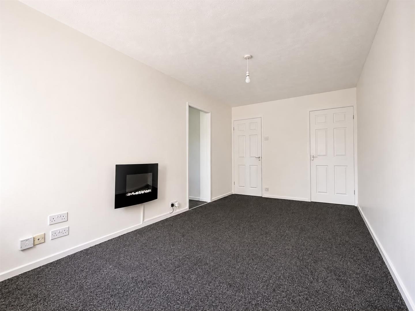 Flat Haighton Court in Preston