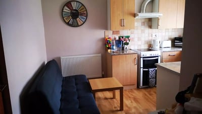 Flat Dennett Close in Nottingham