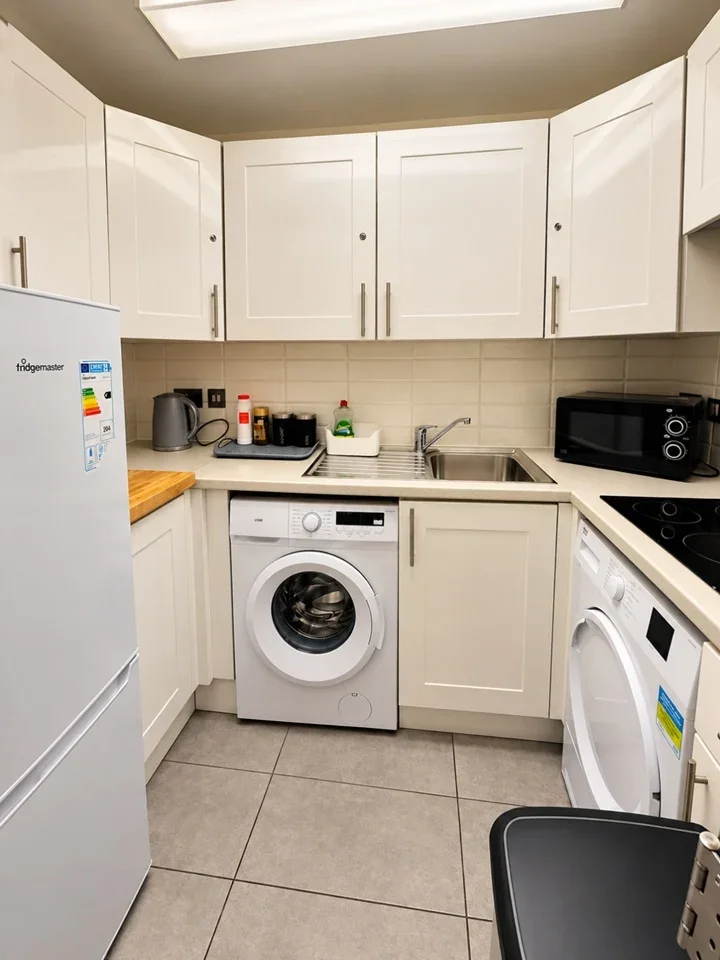 Flat Drummond Street in Greater London