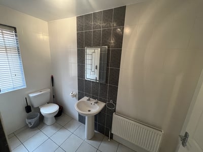 Room Sandford Road in Greater London