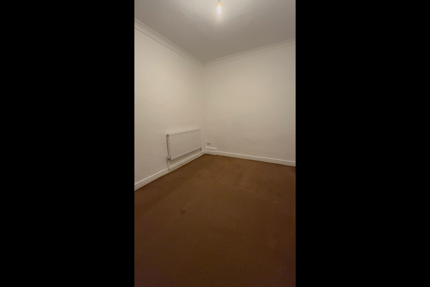 Flat Romford Road in Greater London