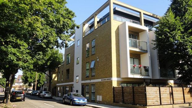 Flat Setchell Road in Greater London