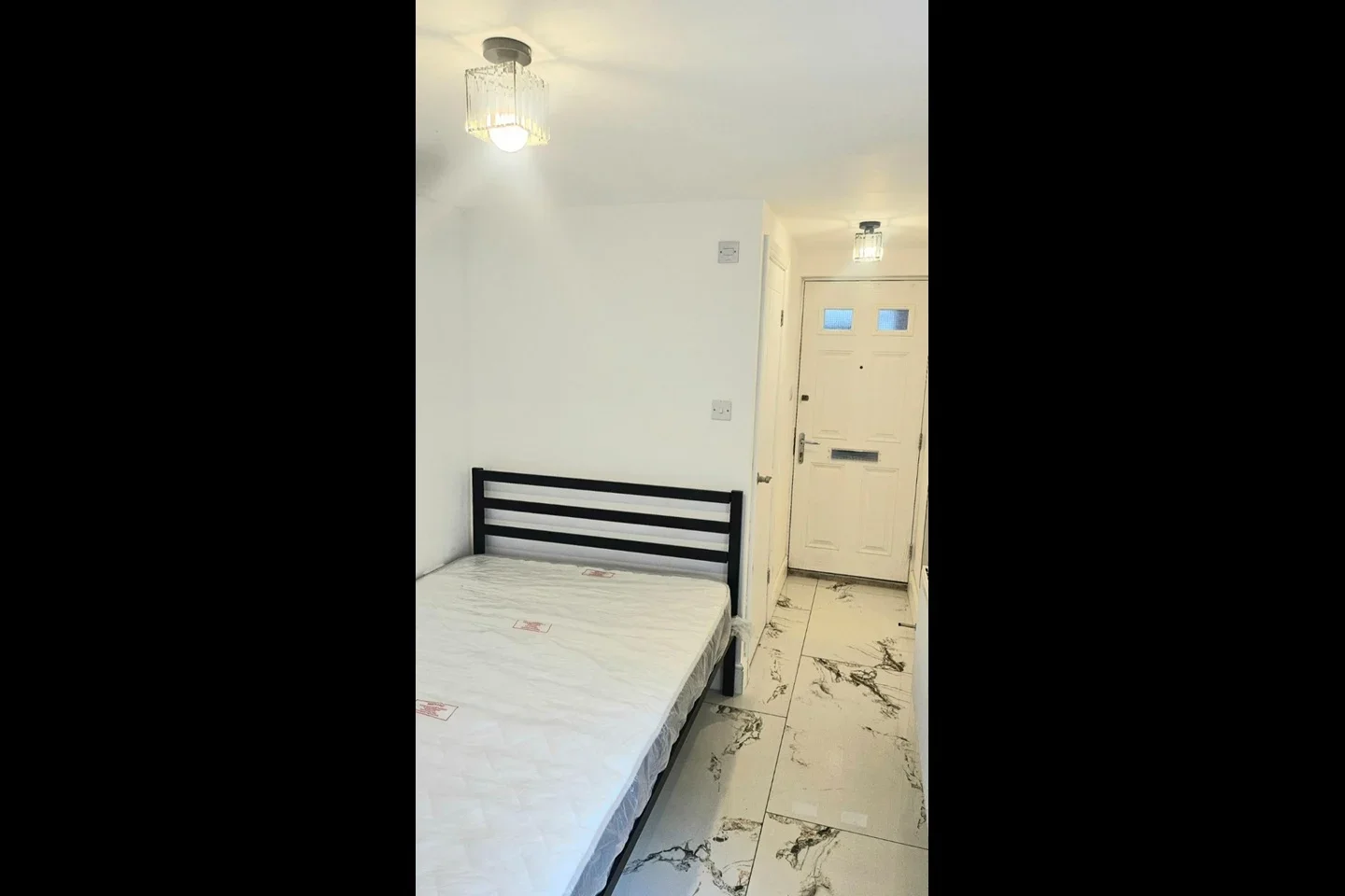 Room Alpha Road in Greater London