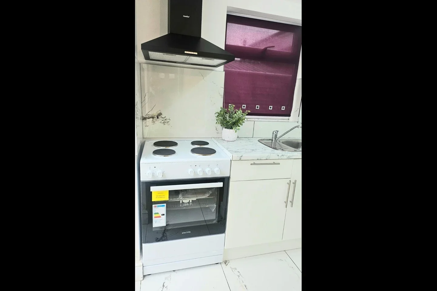 Room Alpha Road in Greater London