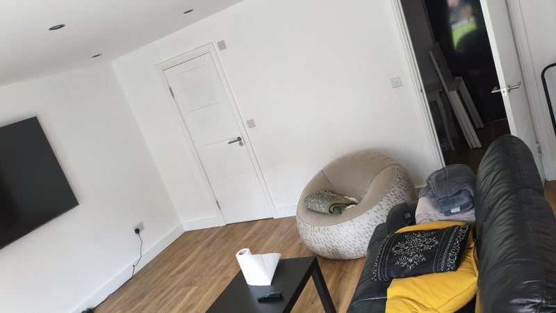 Room Marmion Avenue in Greater London