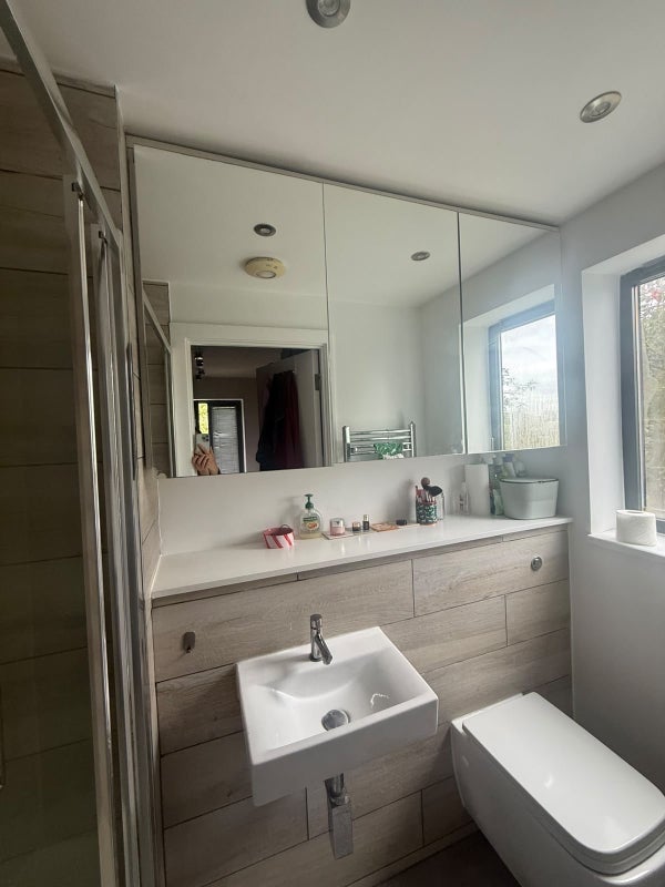 Room Kent Street in Greater London