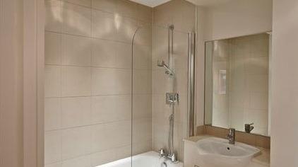 Flat Fulham Road in Greater London