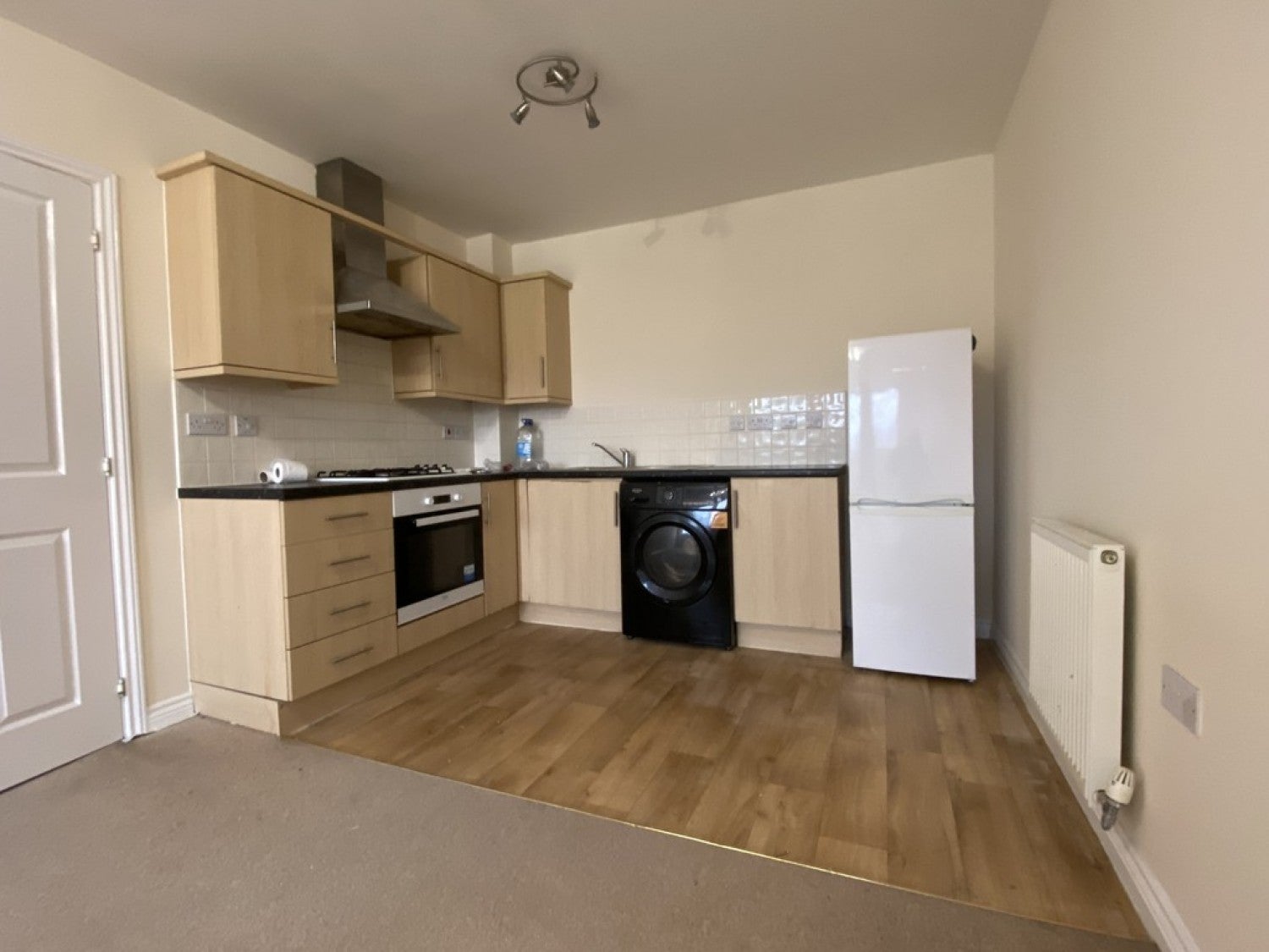Flat Paladine Way in Coventry