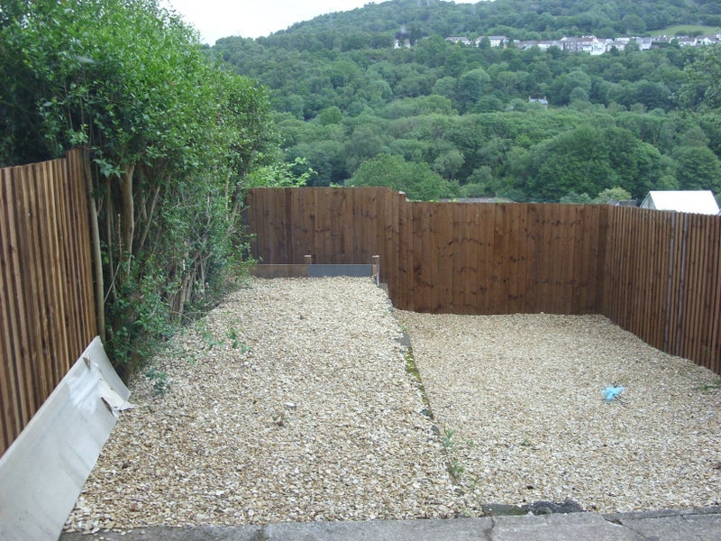 House Cliff Terrace in Pontypridd