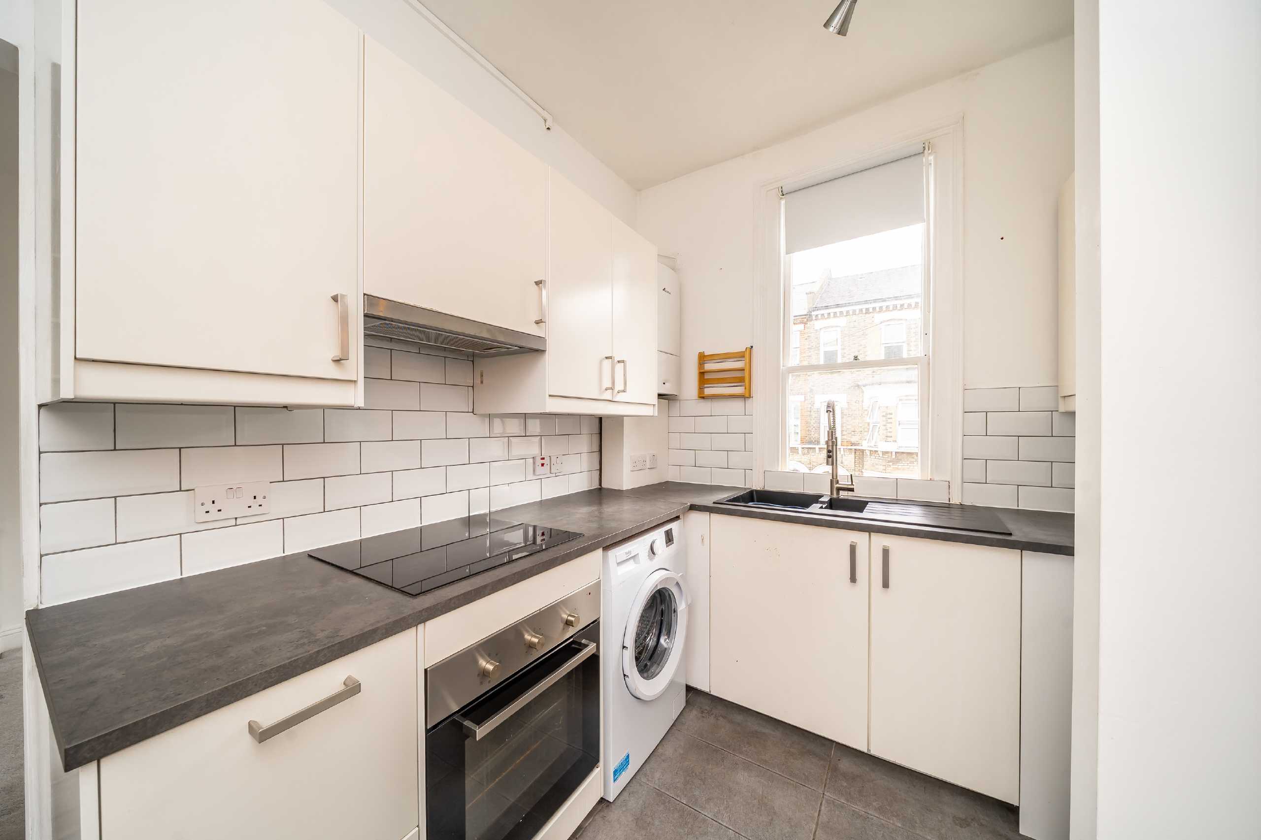 Flat Strathblaine Road in Greater London