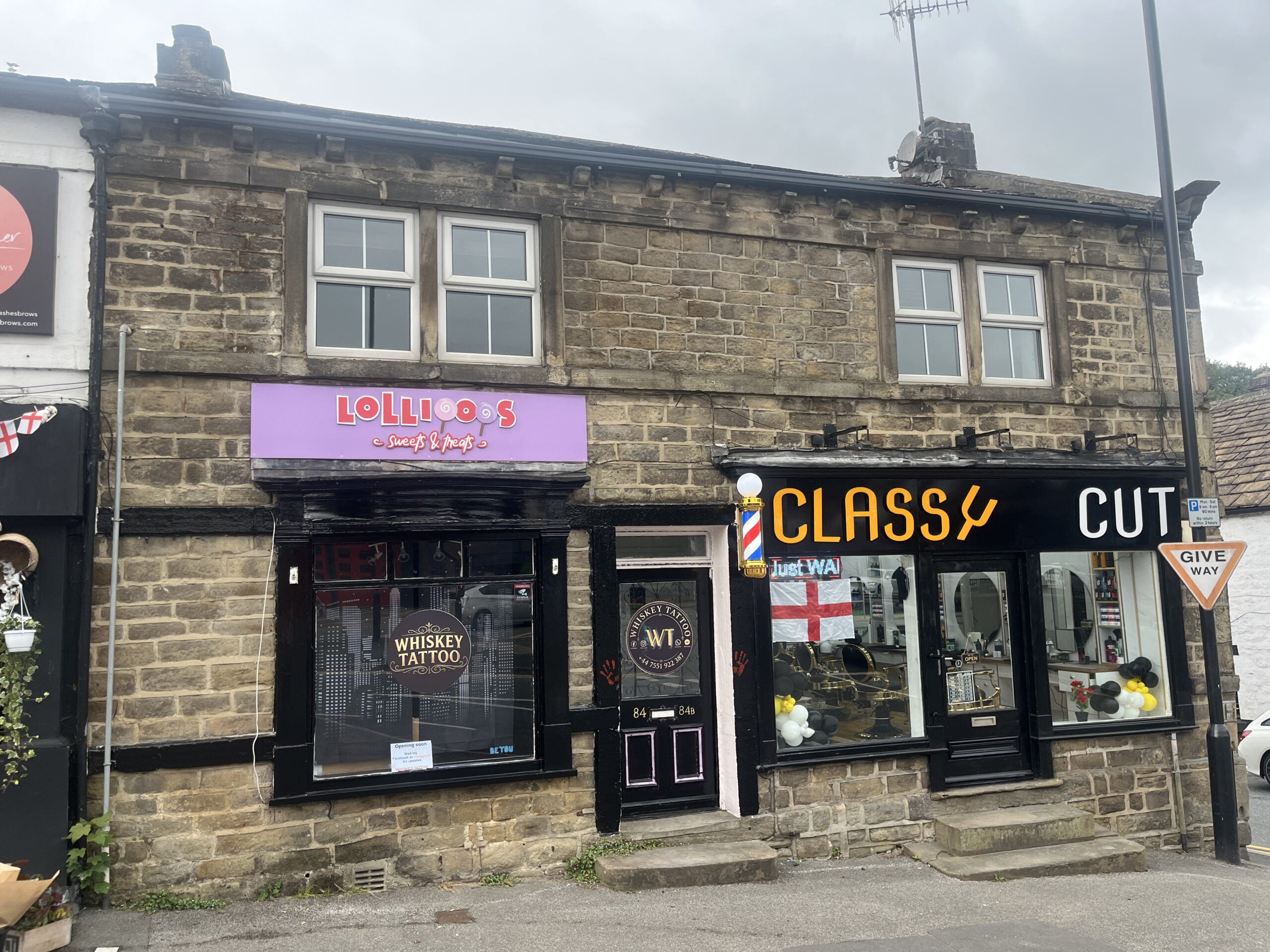 Flat Main Street in Bradford