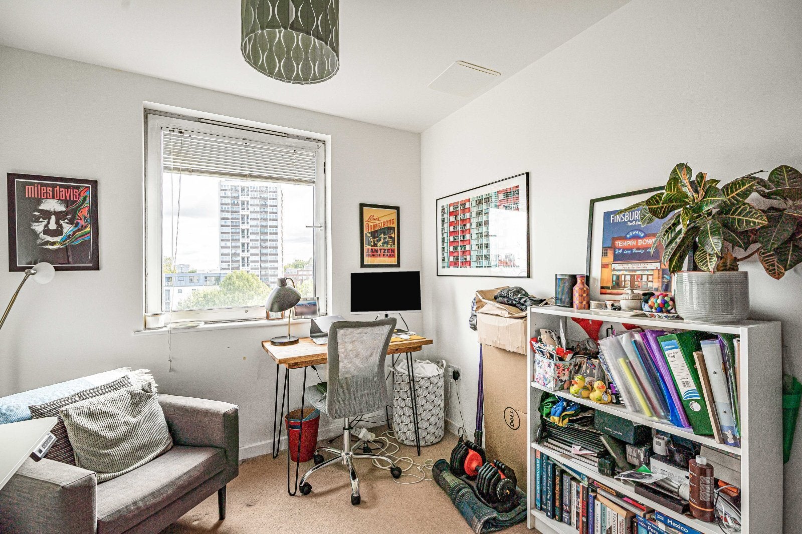 Flat Provost Street in Greater London