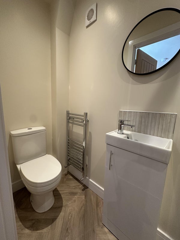 Room Corporation Street in Mansfield Woodhouse