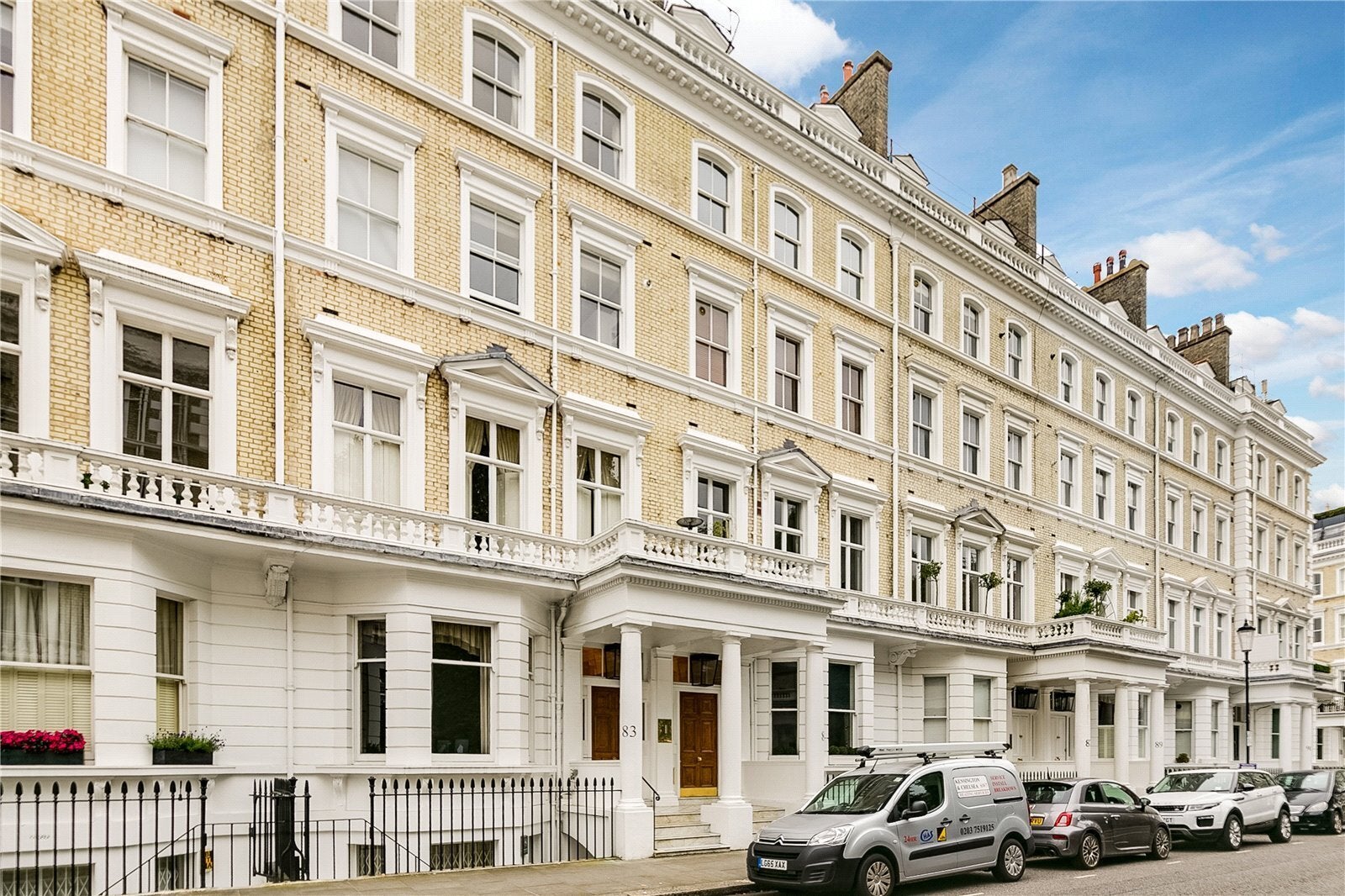 Flat Onslow Gardens in Greater London
