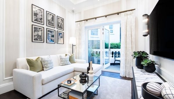 Flat Prince of Wales Terrace in Greater London